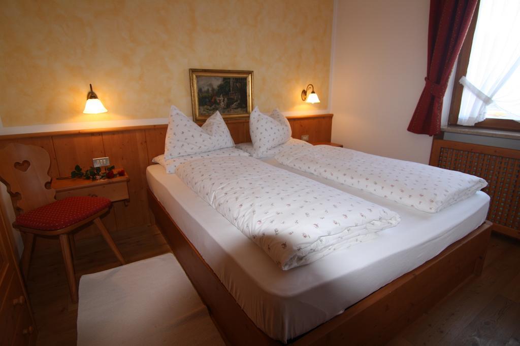 Residence Mairhofer Dobbiaco Room photo